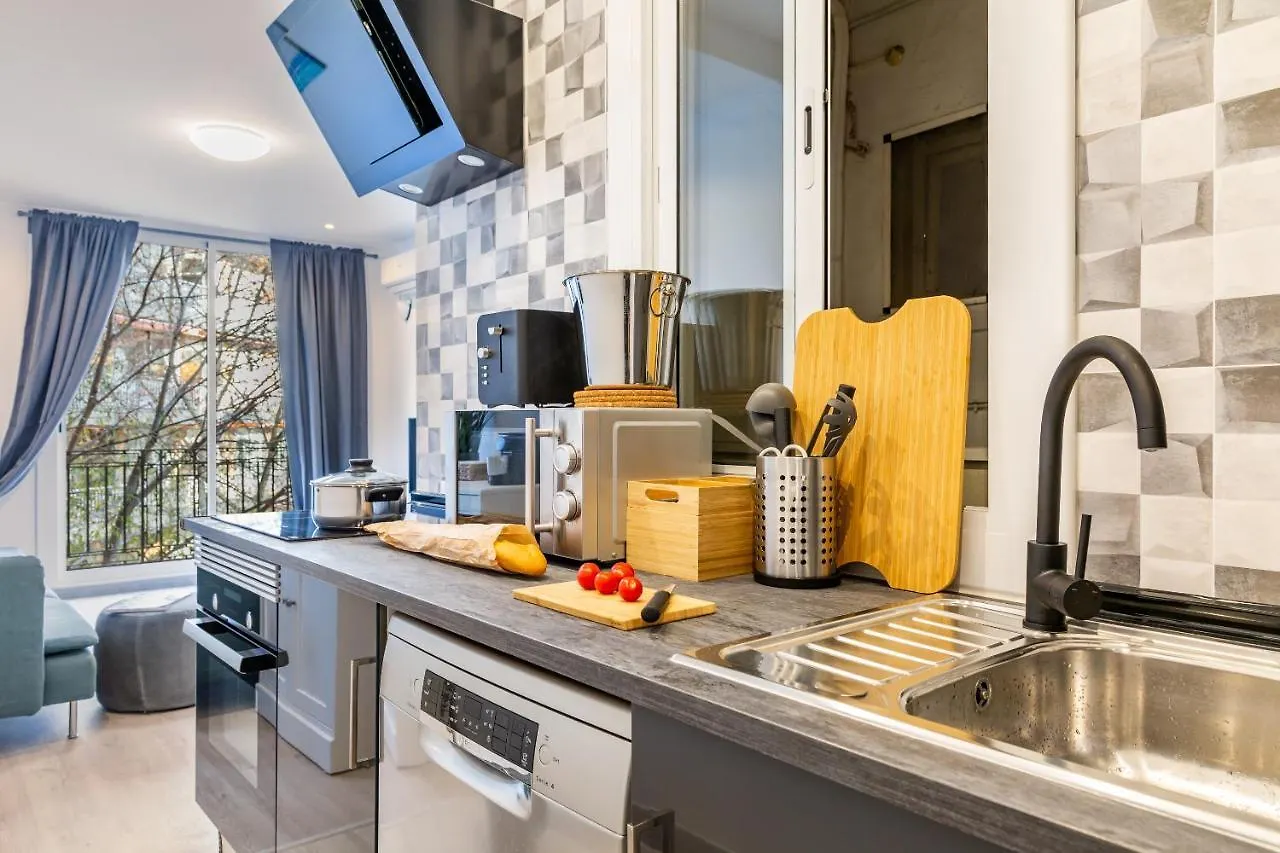 3Br - 2Bh Apartment With Nice Sagrada Familia Views Spain